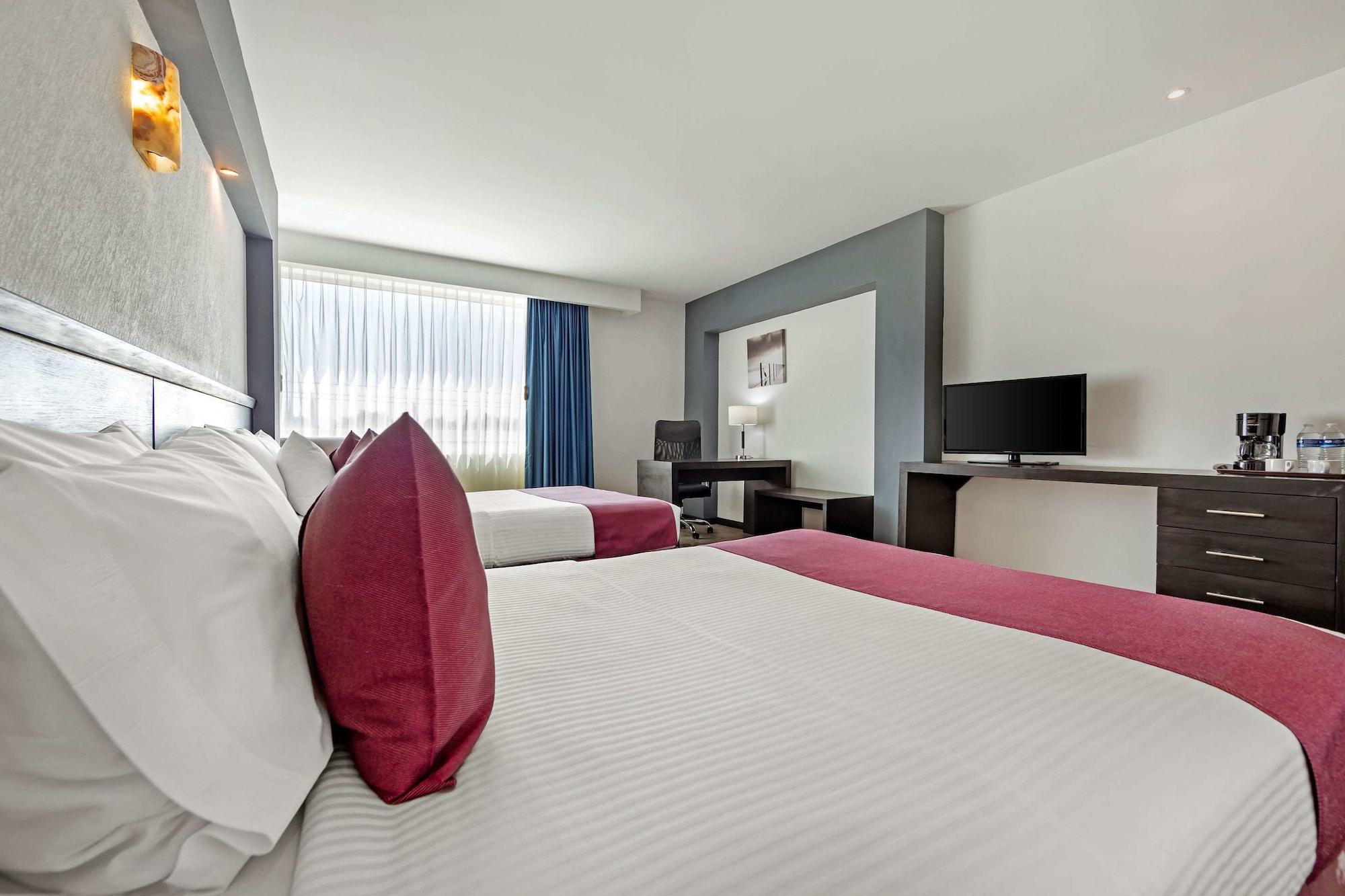 Comfort Inn Morelia Esterno foto