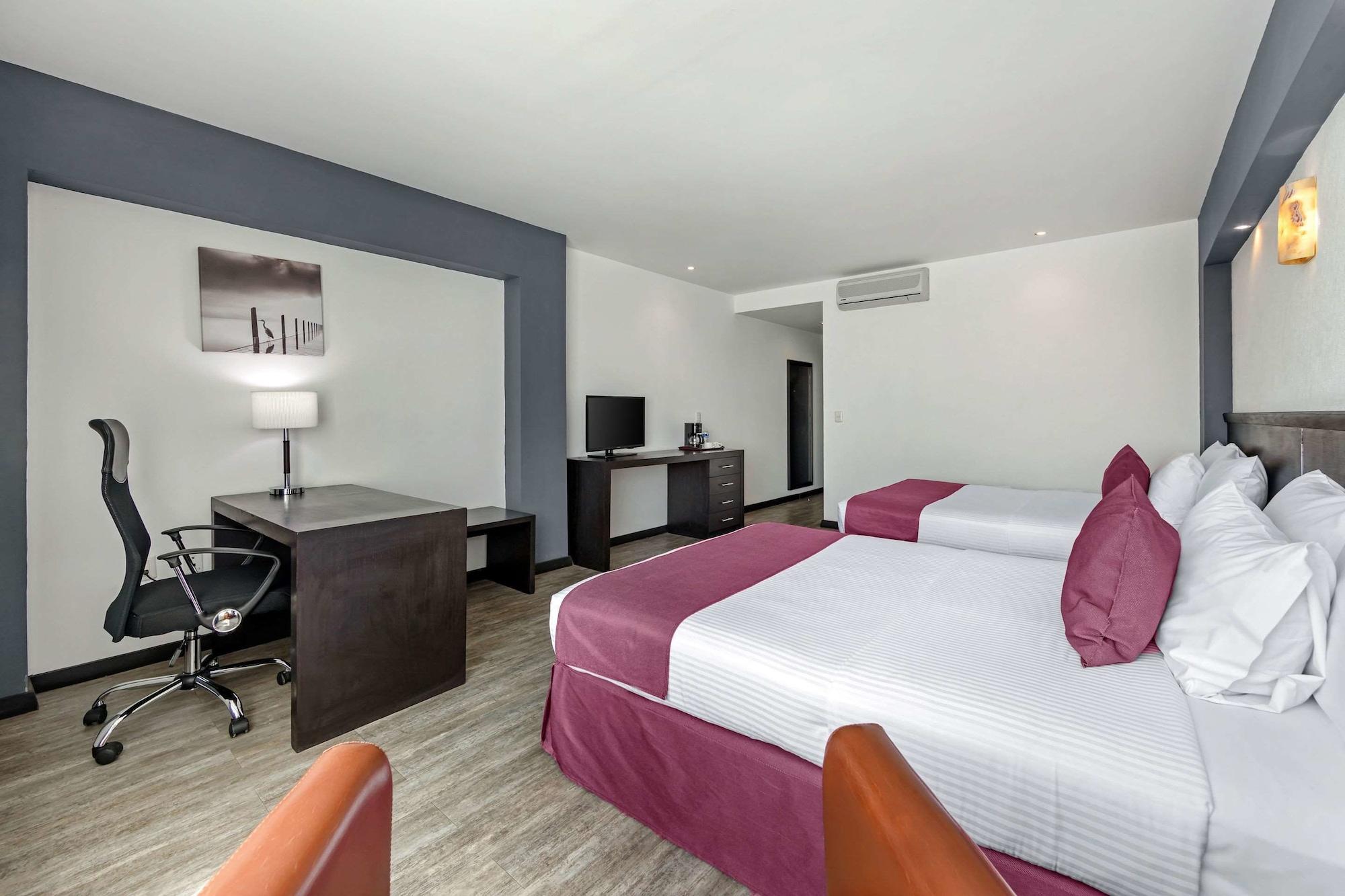 Comfort Inn Morelia Esterno foto