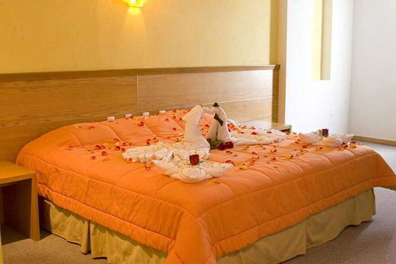Comfort Inn Morelia Esterno foto