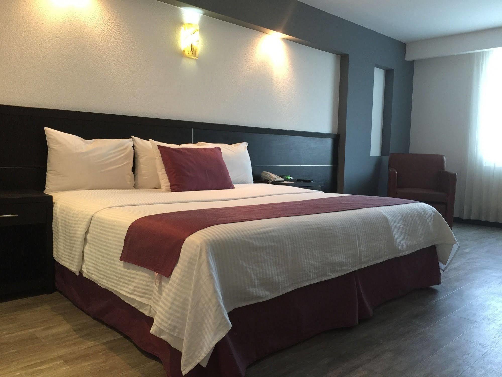 Comfort Inn Morelia Esterno foto